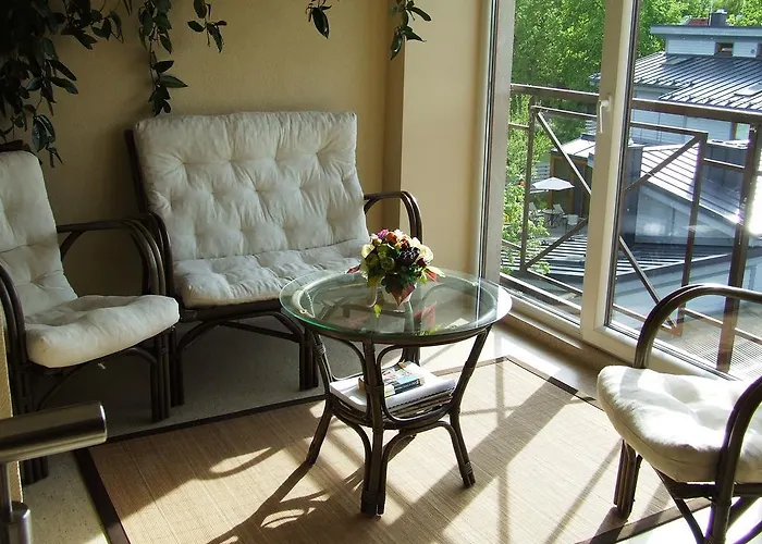 Πανσιόν Po Juros Banga Παλάγκα