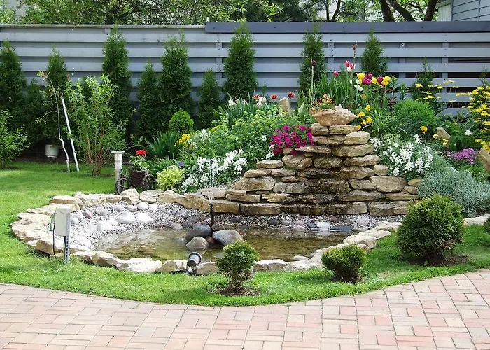 Πανσιόν Po Juros Banga 3*